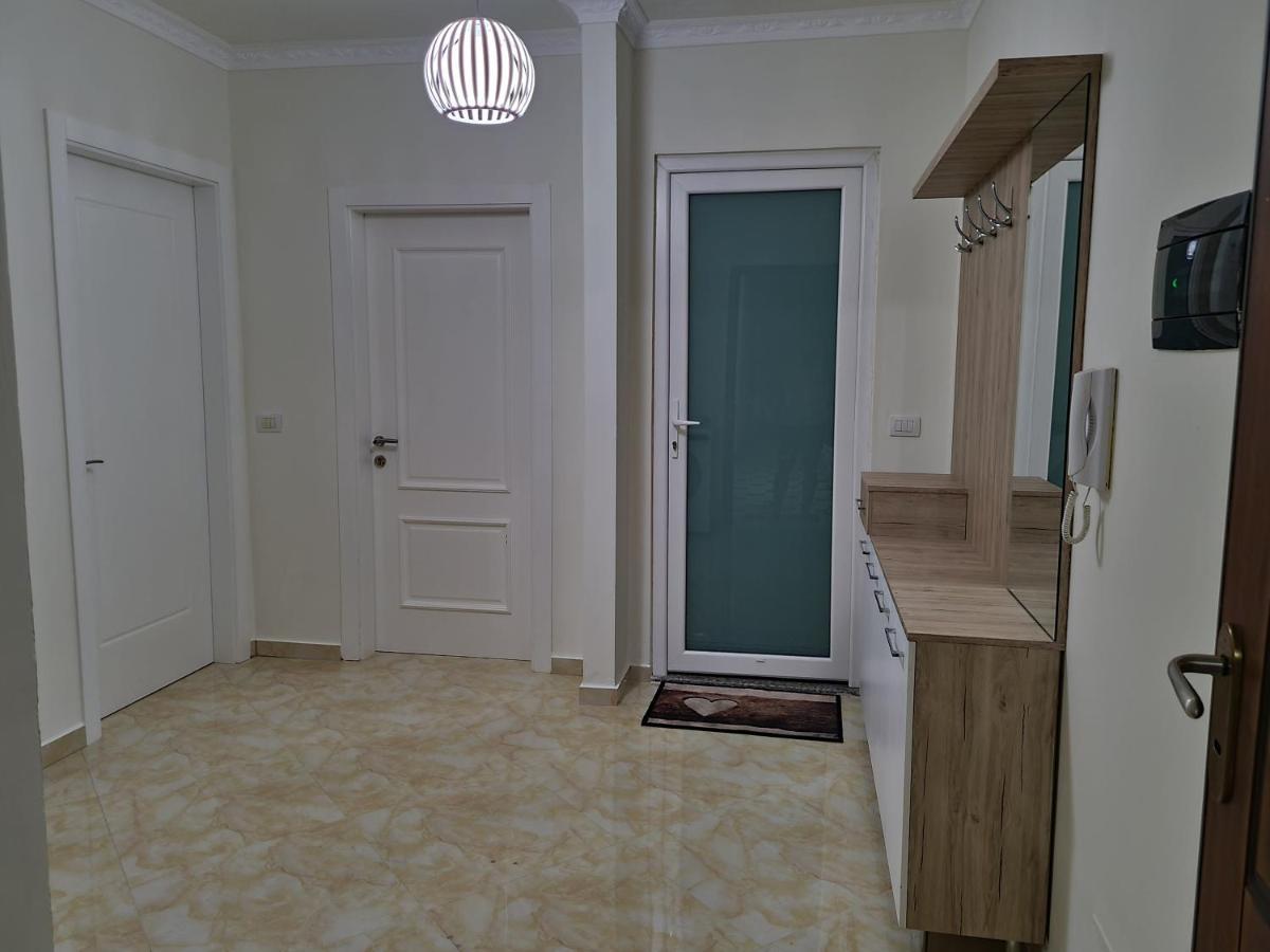 Panoramic Apartment Вльора Екстер'єр фото